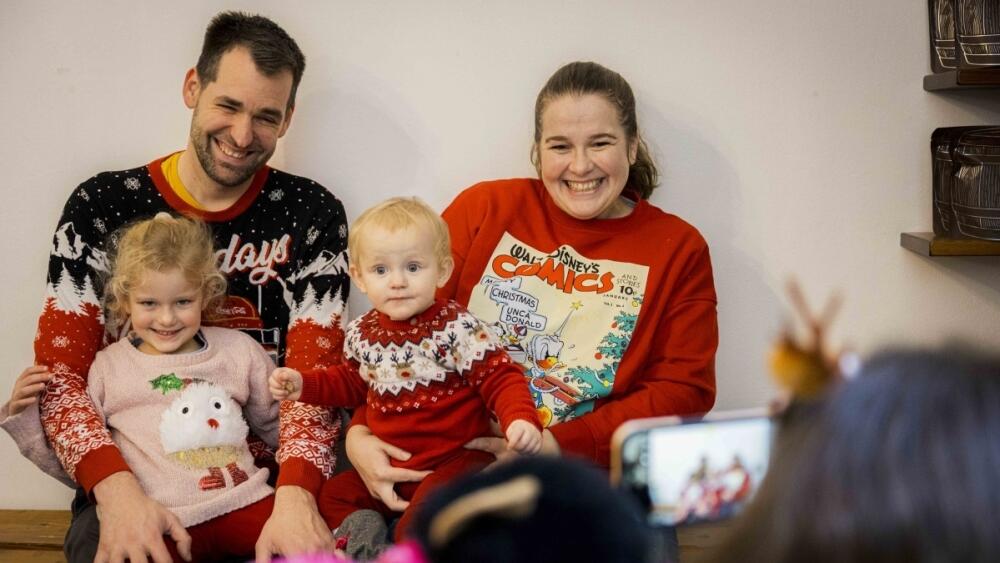 Vánoční svetry v Liberci, foto: Artur Irma